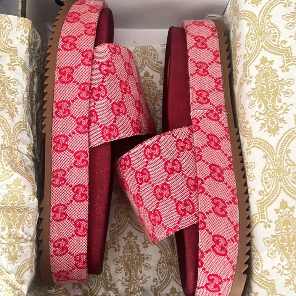 Gucci platform slides
